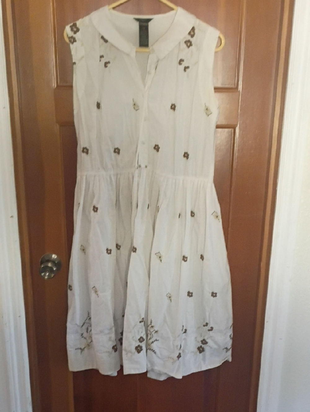 White Sleeveless Embroidered Cotton Dress